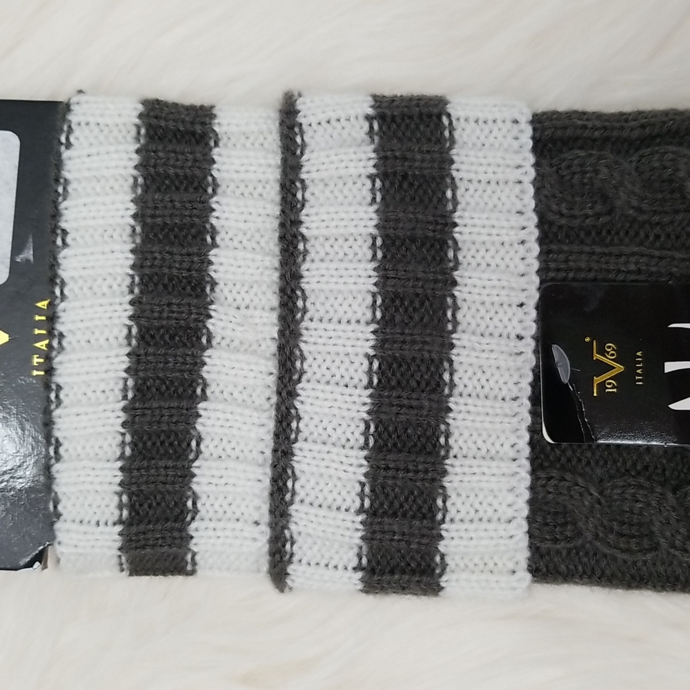 🎉🌟HOST PICK🎉🌟 boot cuff, cable knit, size, grey and white - Picture 3 of 4